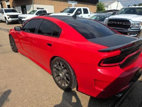 Used 2016 Dodge Charger R/T Scat Pack w/ Beats Audio Group RWD image 4