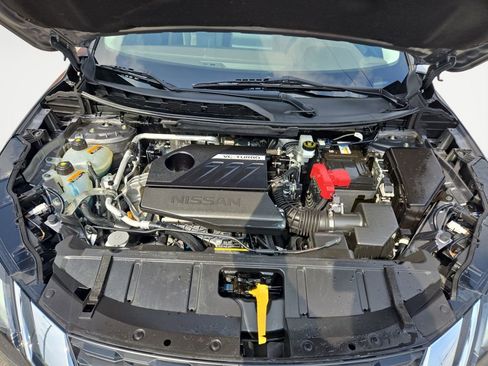 Used 2023 Nissan Rogue SV AWD/4WD image 17