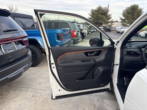 Certified 2025 Subaru Forester Sport w/ Protection Package (1PH) image 16