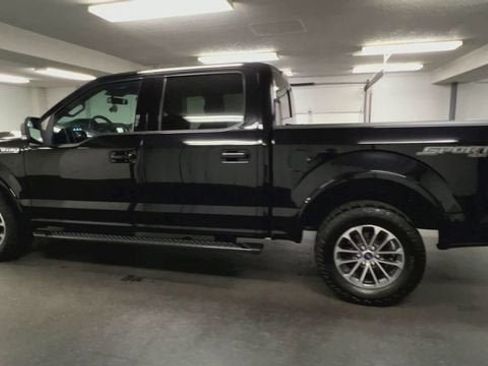 Used 2020 Ford F150 XLT w/ Equipment Group 302A Luxury AWD/4WD image 6