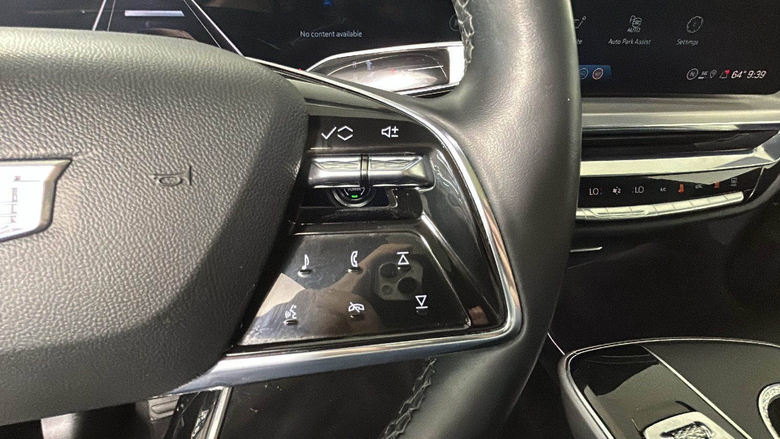 Used 2024 Cadillac Lyriq Luxury RWD image 19