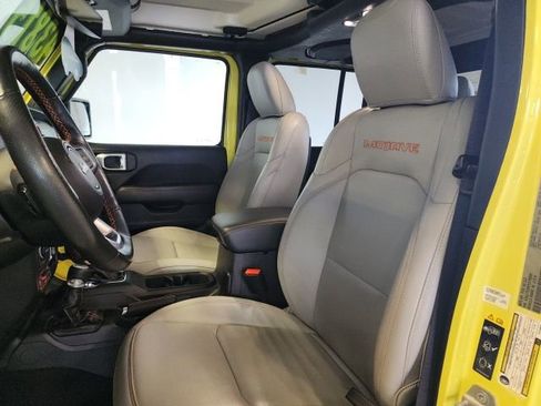 Used 2023 Jeep Gladiator Mojave w/ Cold Weather Group image 11