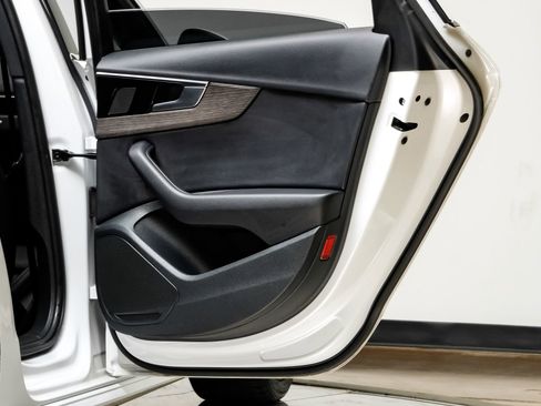 Used 2023 Audi A4 2.0T Premium w/ Convenience Package image 49