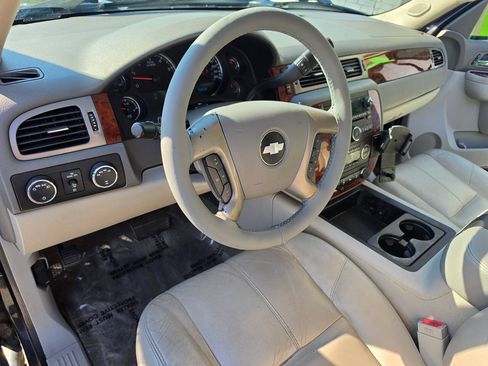 Used 2013 Chevrolet Silverado 1500 LTZ w/ LTZ Plus Package AWD/4WD image 32