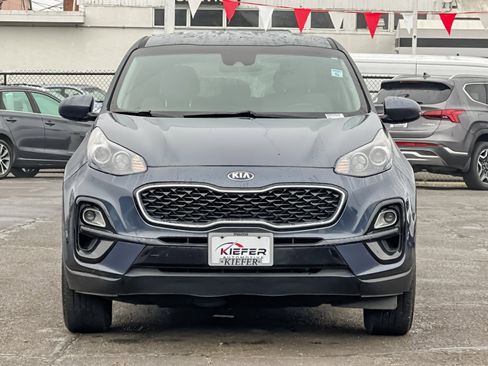 Used 2022 Kia Sportage LX image 9