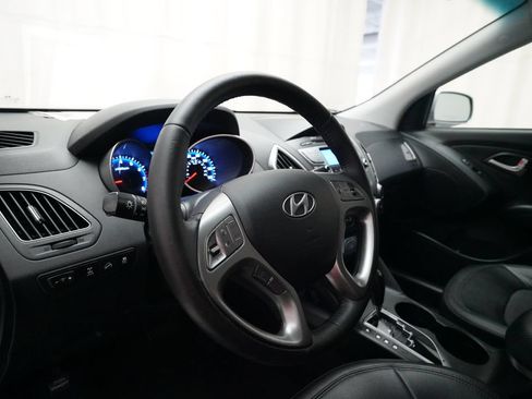 Used 2012 Hyundai Tucson GLS AWD/4WD image 8
