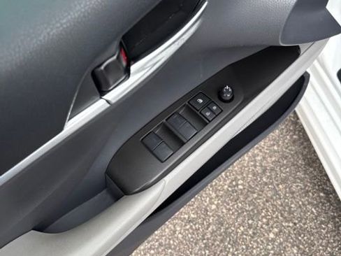 Used 2023 Toyota Camry SE w/ Convenience Package image 19