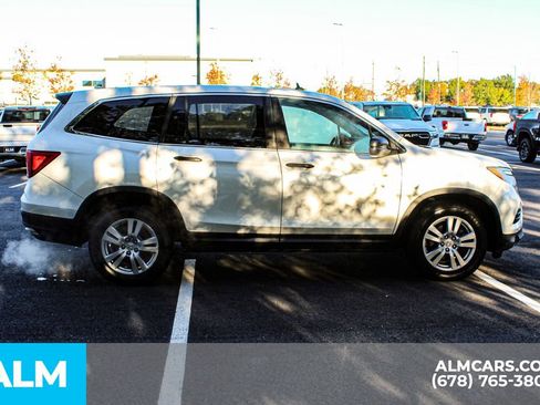Used 2016 Honda Pilot LX image 7
