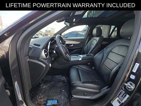 Used 2021 Mercedes-Benz GLC 300 GLC 300 image 5