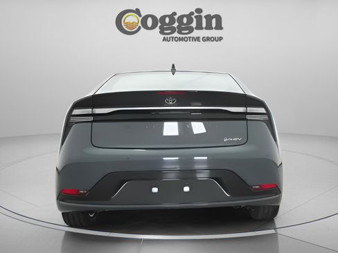 New 2026 Toyota Prius Plug-In Hybrid image 15