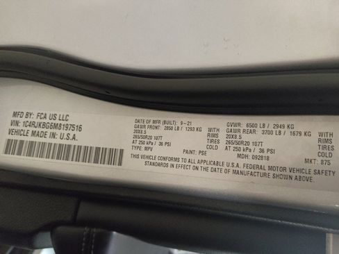 Used 2021 Jeep Grand Cherokee L Limited image 33