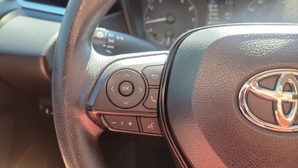 Certified 2023 Toyota Corolla LE FWD image 20