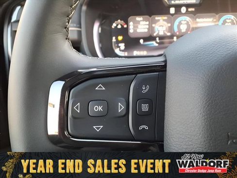 New 2025 RAM 3500 Limited image 16