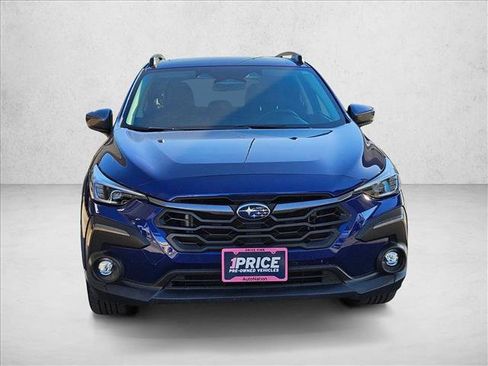 Used 2024 Subaru Crosstrek 2.5i Limited image 2