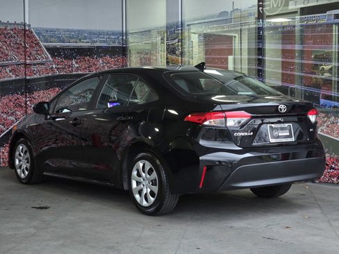 Certified 2023 Toyota Corolla LE image 6