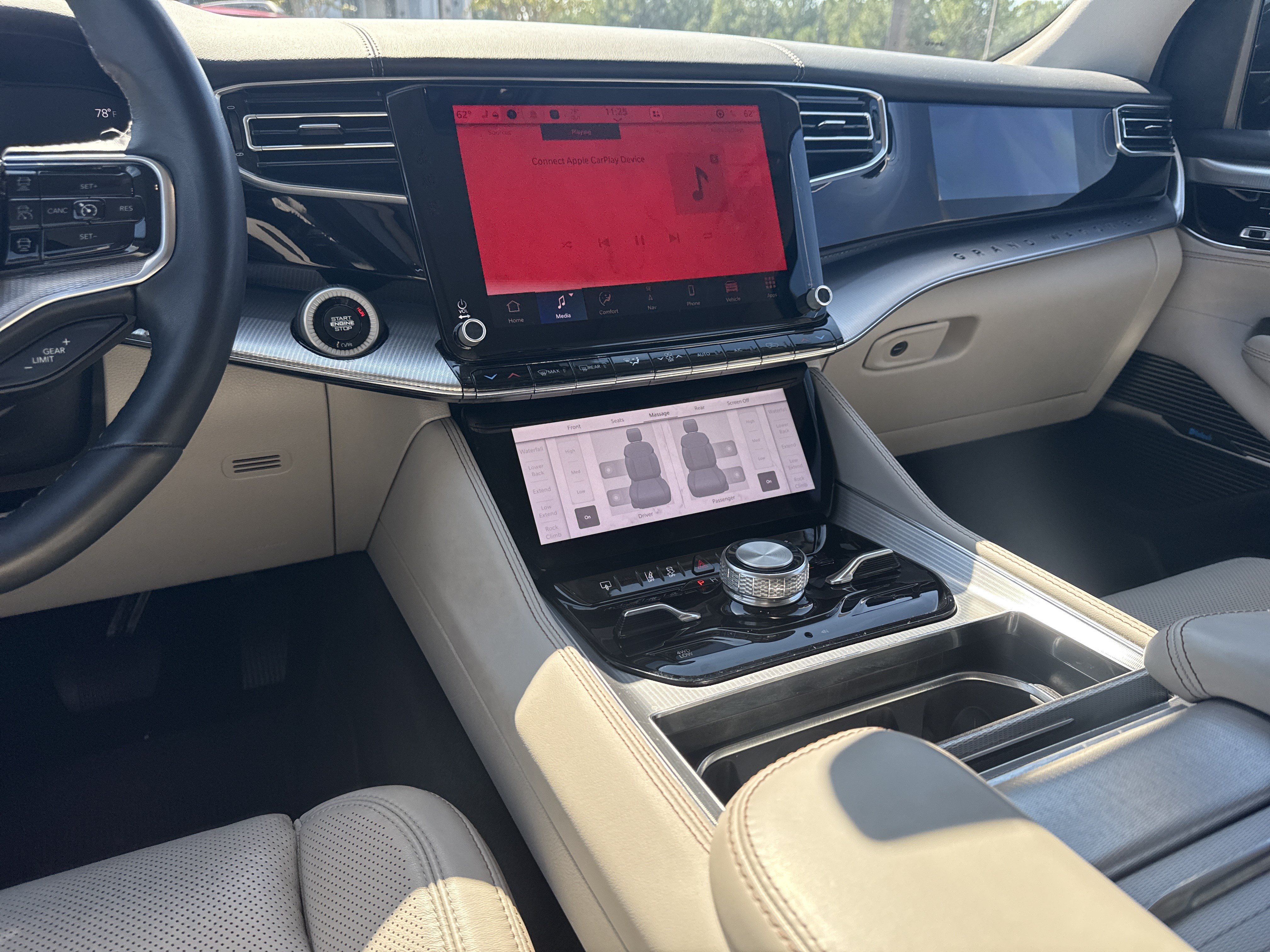 Used 2023 Jeep Grand Wagoneer 4WD image 6