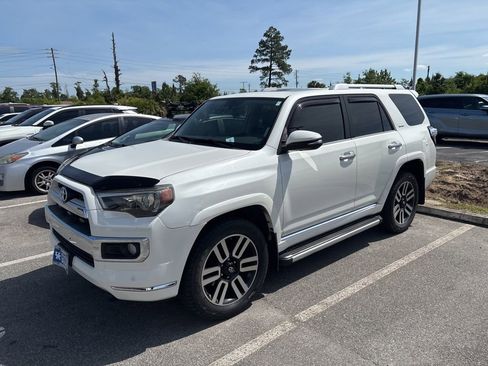 Used 2019 Toyota 4Runner Limited AWD/4WD image 11