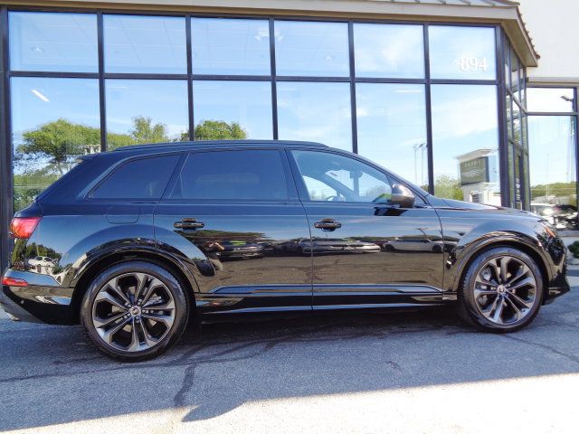 Used 2025 Audi Q7 3.0T Prestige w/ Prestige Package AWD/4WD image 4