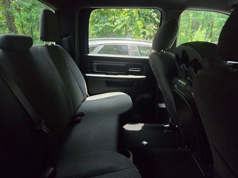 Used 2024 RAM 1500 Warlock AWD/4WD image 9