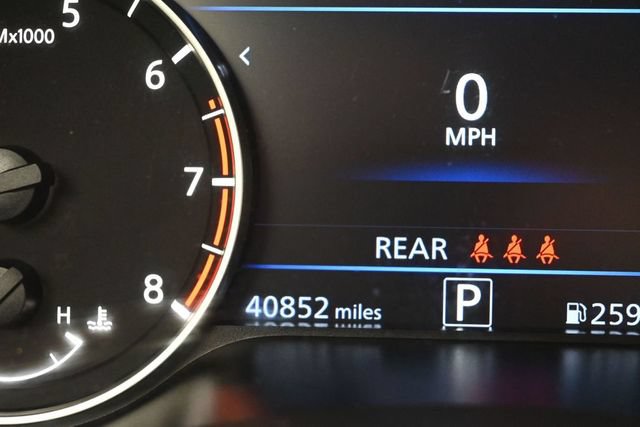 Used 2025 Nissan Altima 2.5 SV FWD image 13