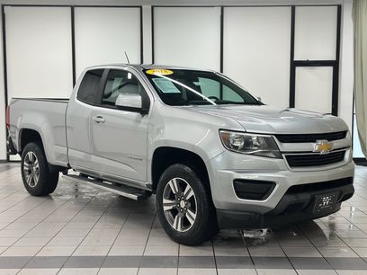 Used 2018 Chevrolet Colorado W/T w/ Custom Special Edition