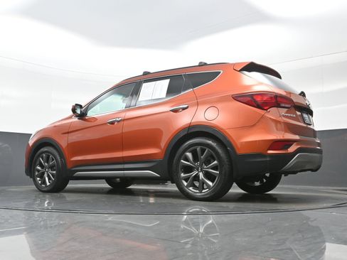 Used 2018 Hyundai Santa Fe Sport image 26