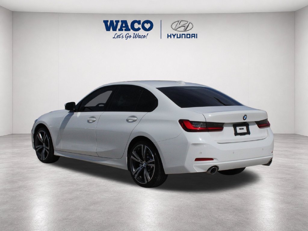 Used 2023 BMW 330i Sedan w/ Driving Assistance Package RWD image 7