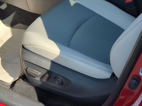 Used 2024 Toyota RAV4 XLE Premium image 13