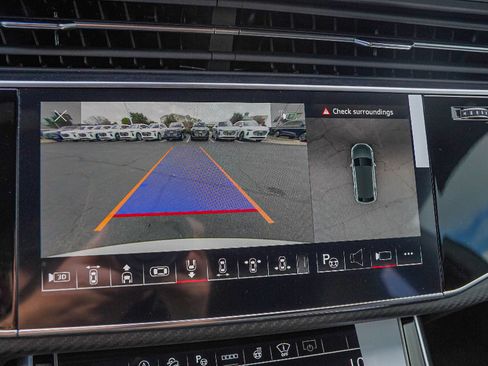 New 2026 Audi SQ8 Prestige image 11