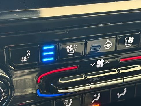 Used 2024 Jeep Grand Cherokee L Overland image 51