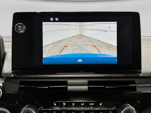 Used 2024 Honda Prologue Touring image 14