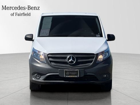 Used 2022 Mercedes-Benz Metris image 9