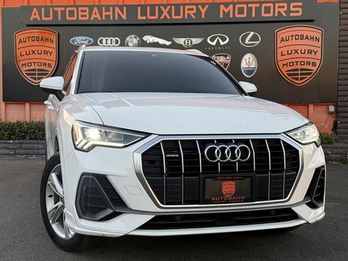 Used 2019 Audi Q3 2.0T Premium Plus w/ Premium Plus Package image 1