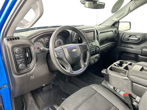 Used 2023 Chevrolet Silverado 1500 Custom w/ LPO, Dark Essentials Package AWD/4WD image 17