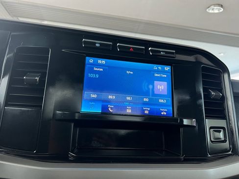 Used 2024 Ford F450 XLT image 27