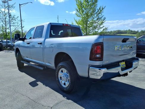 New 2026 RAM 2500 Tradesman AWD/4WD image 7