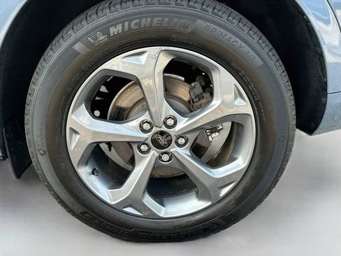 Used 2024 Ford Escape ST-Line w/ Tech Pack #1 AWD/4WD image 31