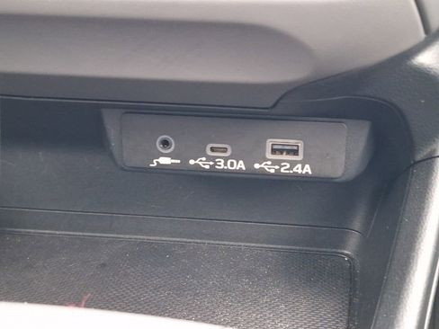 Certified 2024 Subaru Crosstrek 2.0i Premium image 22