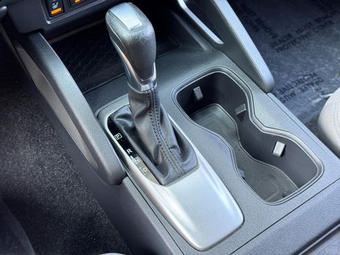 Used 2022 Nissan Frontier SV RWD image 27