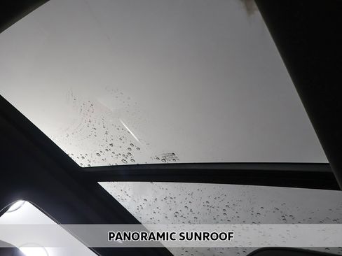 Used 2021 GMC Yukon Denali w/ Denali Premium Package image 4