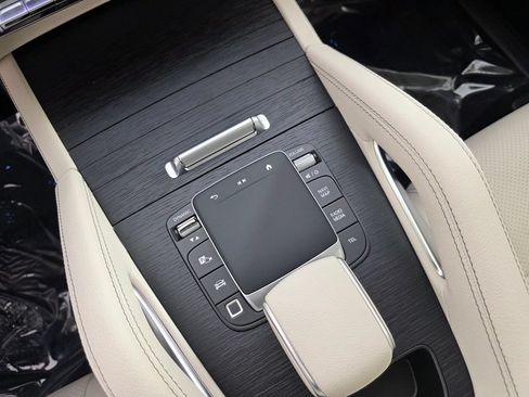 New 2026 Mercedes-Benz GLE 450 4MATIC image 15