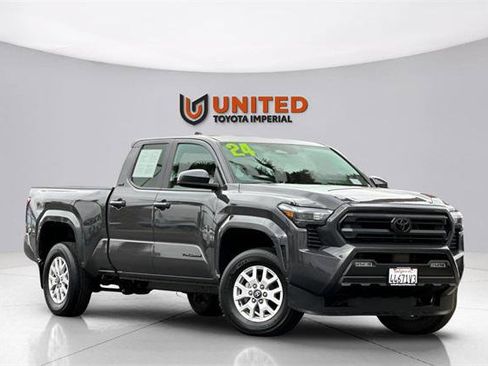 Certified 2024 Toyota Tacoma SR5 image 1