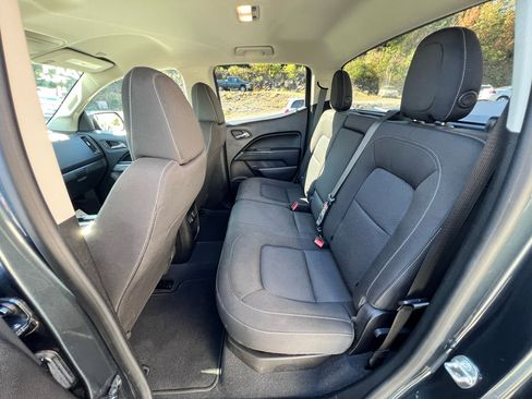 Used 2019 Chevrolet Colorado LT image 20