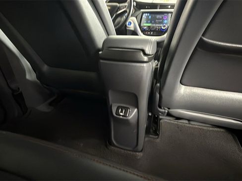 Used 2017 Chevrolet Bolt Premier w/ Driver Confidence II Package image 28