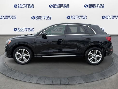 Used 2021 Audi Q3 2.0T Premium w/ Convenience Package image 3