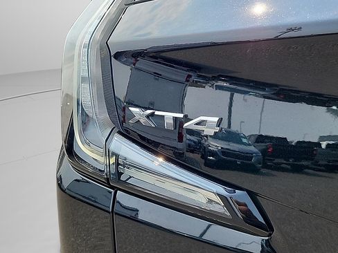 Certified 2024 Cadillac XT4 Sport w/ Technology Package AWD/4WD image 31