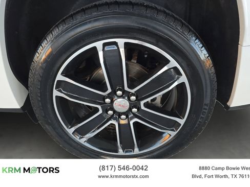 Used 2019 GMC Acadia Denali w/ Technology Package image 32