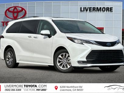 Used 2023 Toyota Sienna XLE