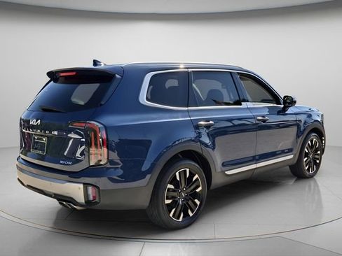 Used 2023 Kia Telluride SX FWD image 7