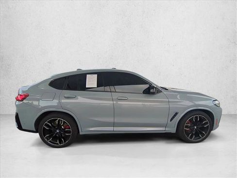 Used 2022 BMW X4 M40i w/ Premium Package image 4